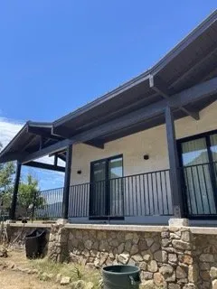 Licensed flat roof repair experts serving Reseda, CA - G & G Sheet Metal
