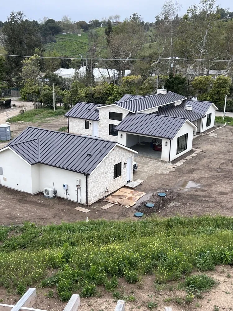 Reliable roof leak repair with free inspection across Reseda, CA - G & G Sheet Metal
