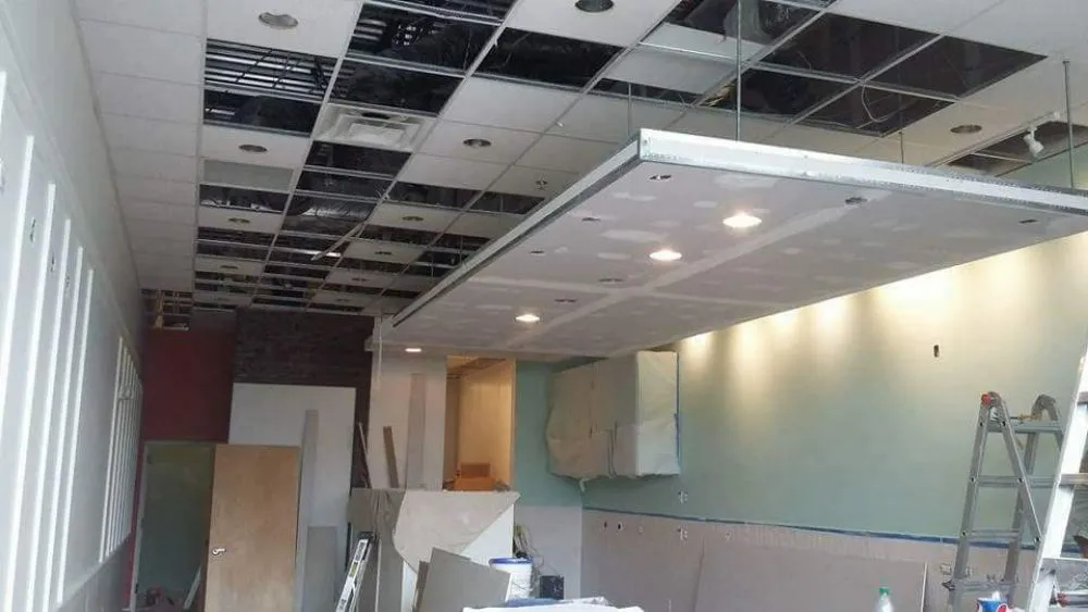 Slide of G & G Tree Expert