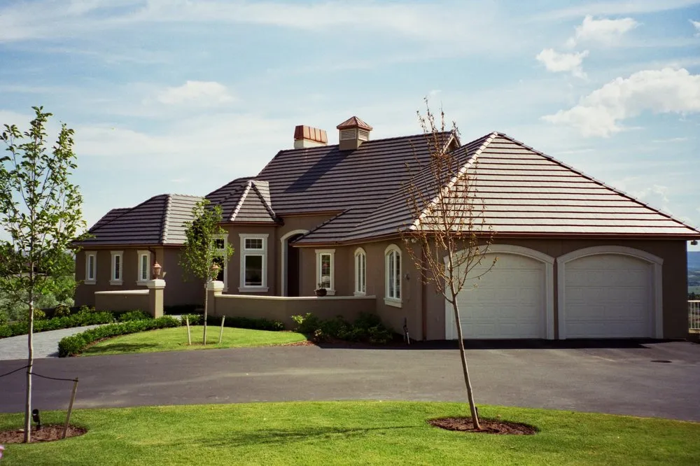 Slide of G & H Roofing