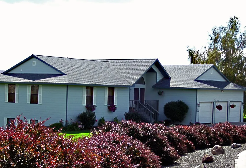 Slide of G & H Roofing