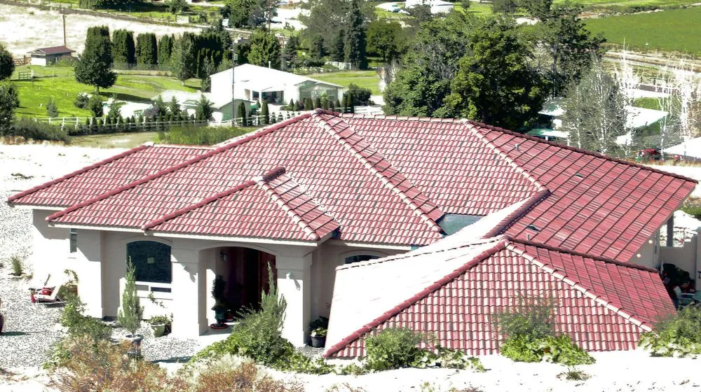 Slide of G & H Roofing