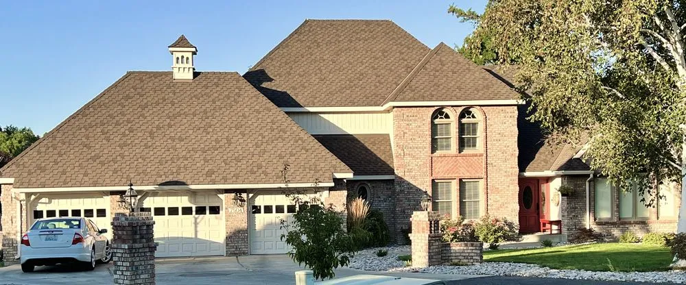 Slide of G & H Roofing