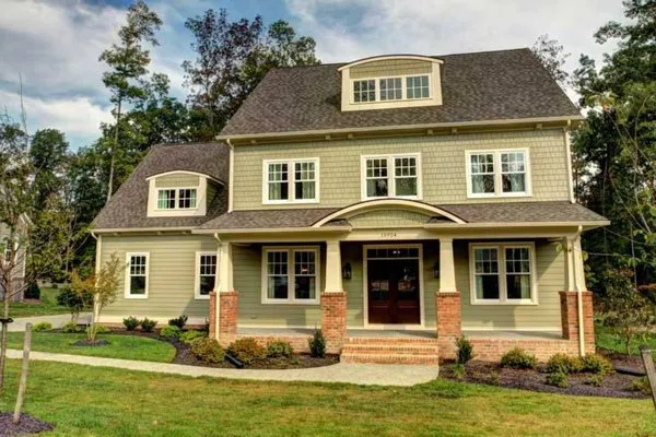 G & M Construction Logo