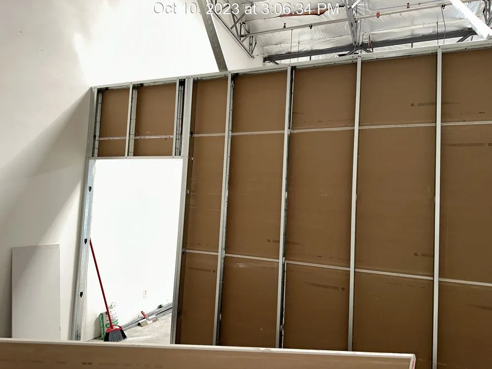 Slide of G & R Handyman