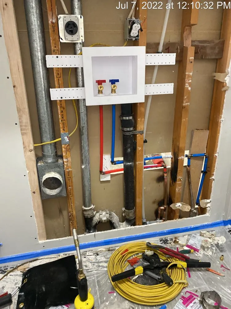 Slide of G & R Handyman