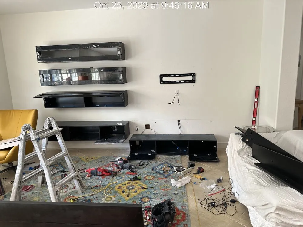 Slide of G & R Handyman