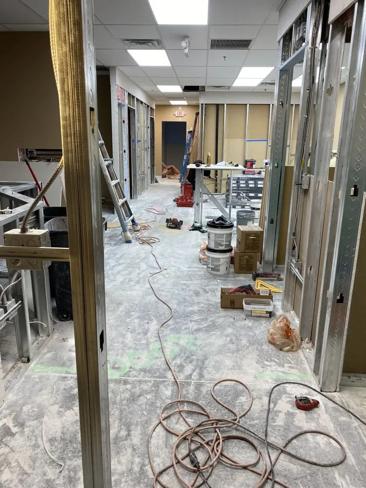 Slide of G & R Handyman