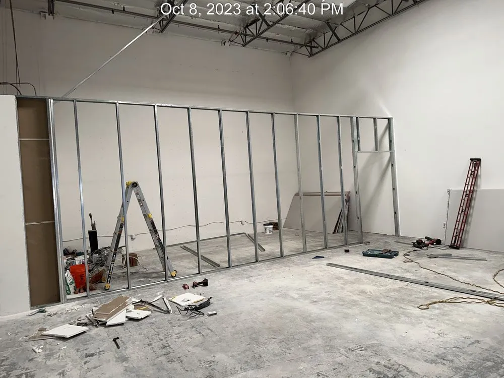 Slide of G & R Handyman