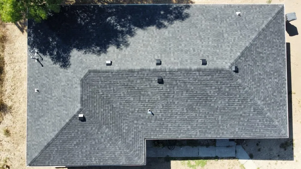 Slide of G & R Roofing