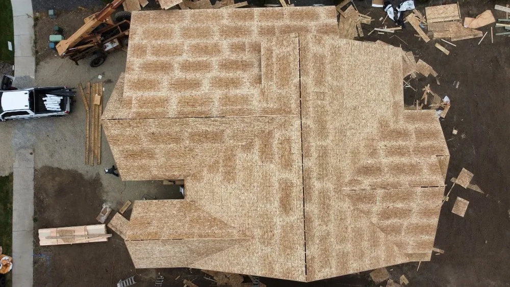 Slide of G & R Roofing