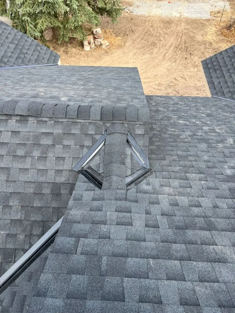 Slide of G & R Roofing