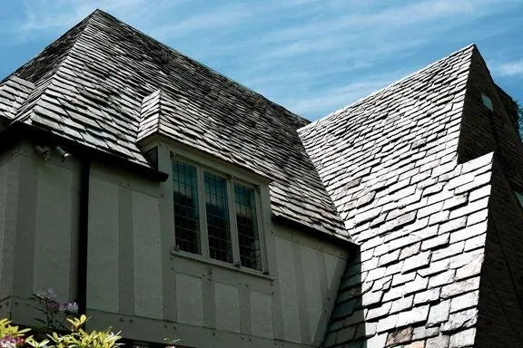 Slide of G & V Roofing