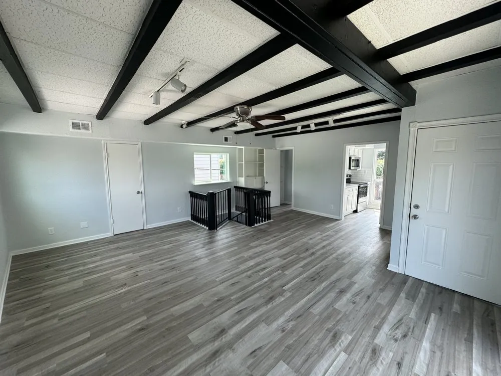 Slide of G & Z Remodeling