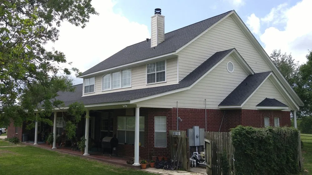 Slide of G and N Roofing