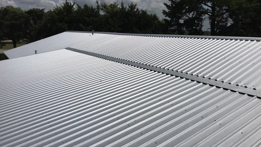 Slide of G and N Roofing