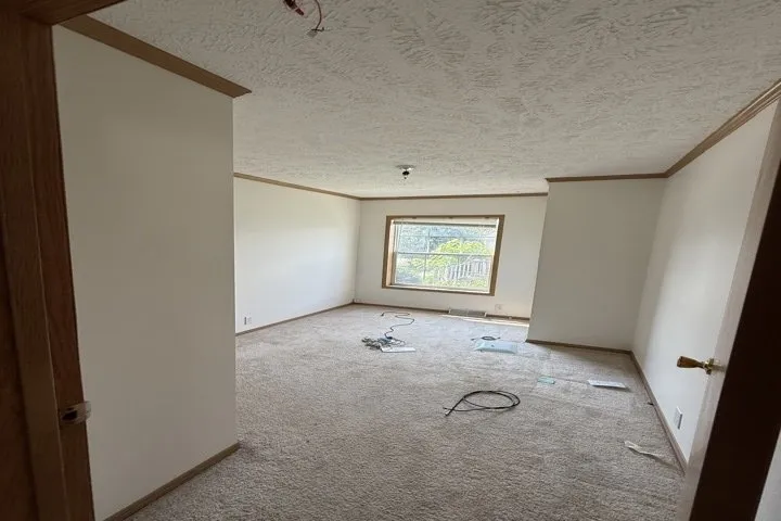 Slide of G Diaz Construction