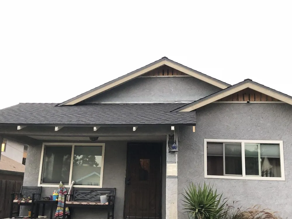 Slide of G R Roofing