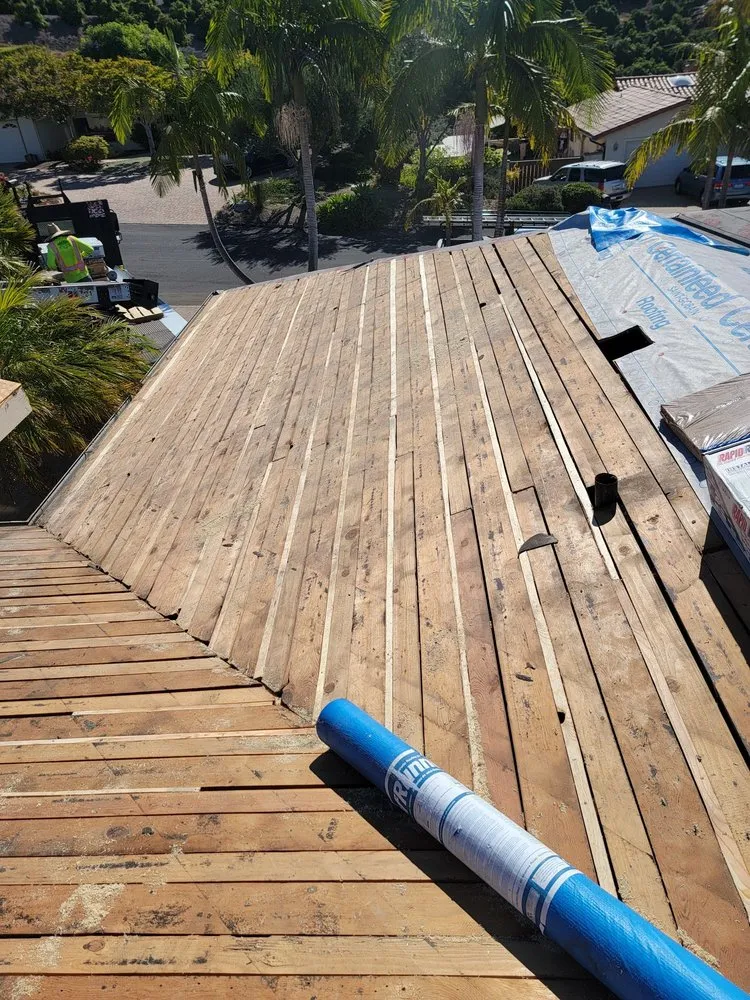 Slide of G R Roofing