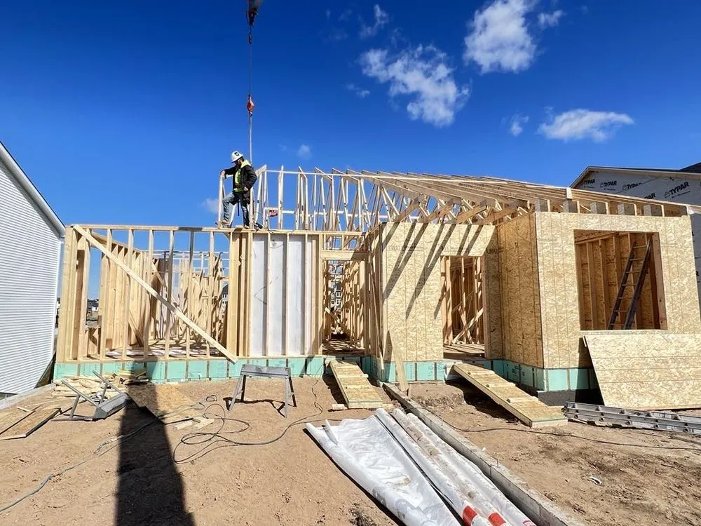 Slide of G Would Contruction