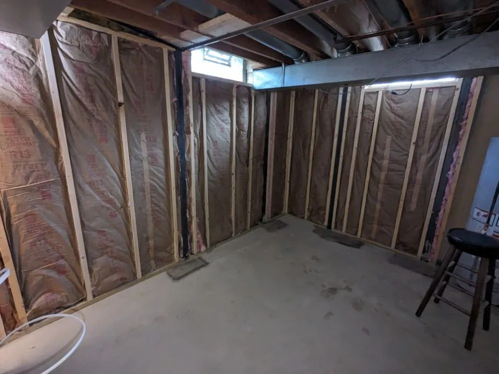 Slide of G2 Home Services