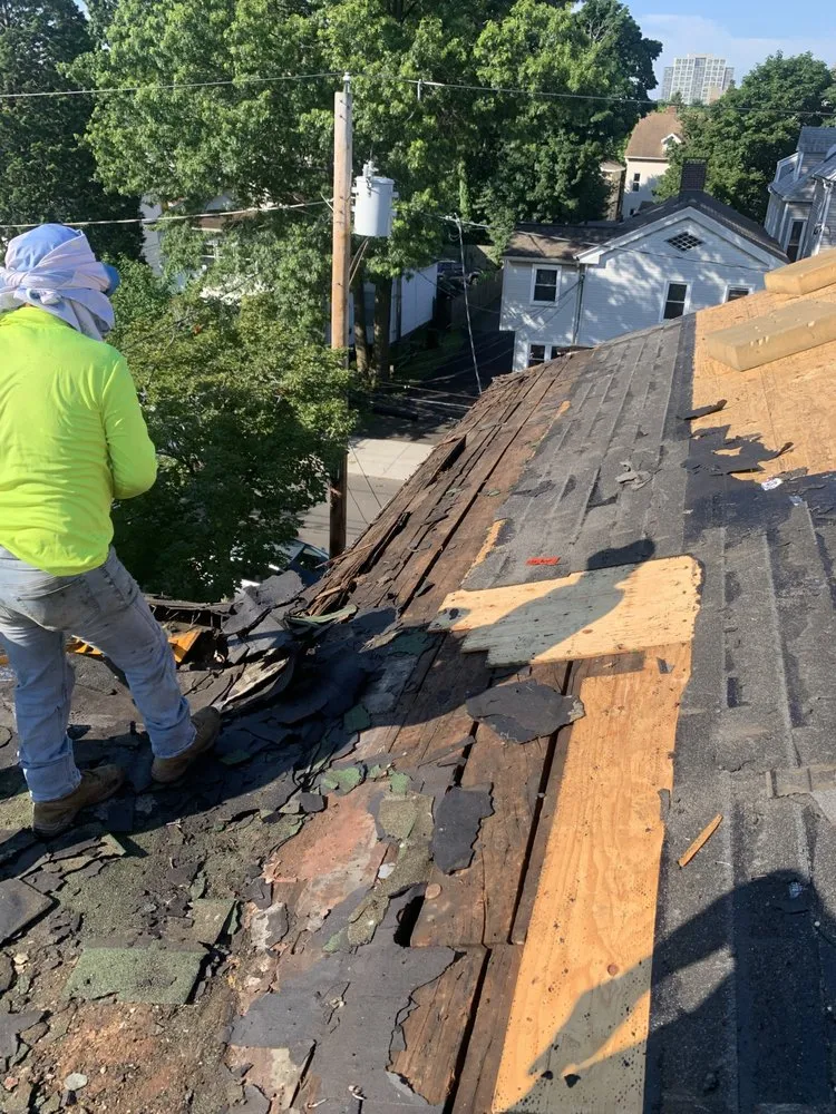 Slide of Ga Cazho construction