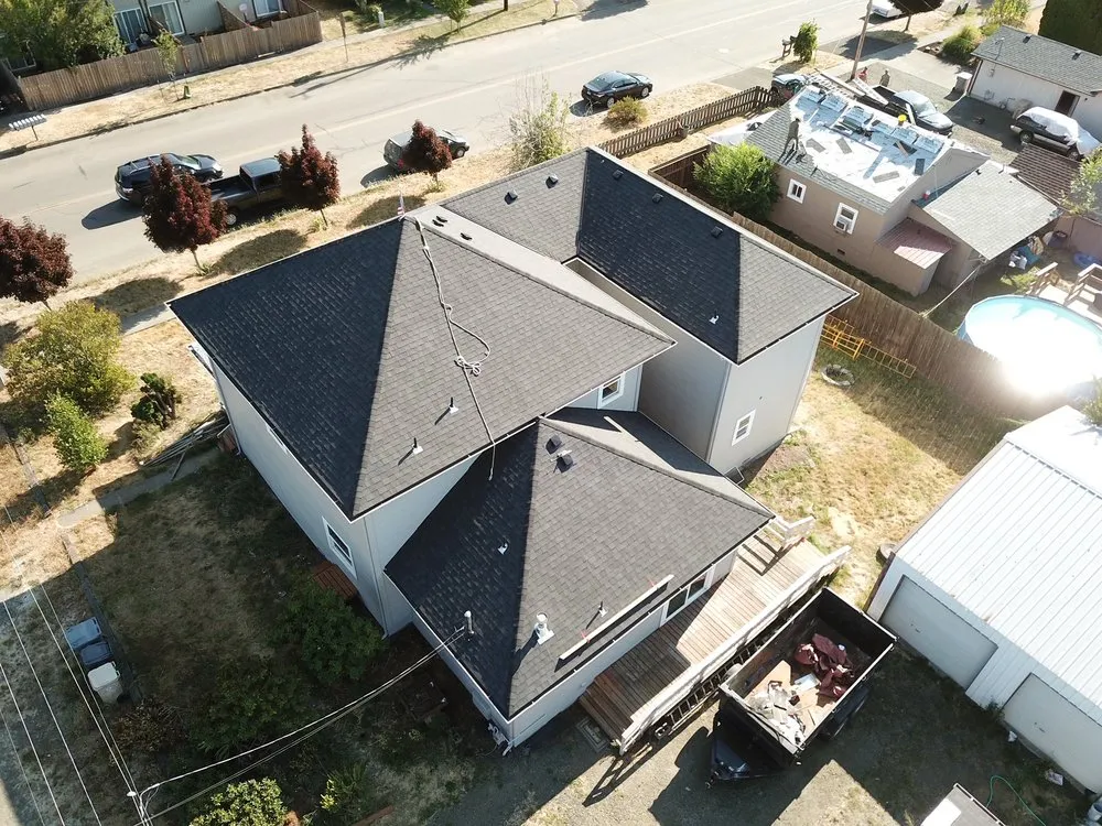 Slide of G&A Quality Roofing