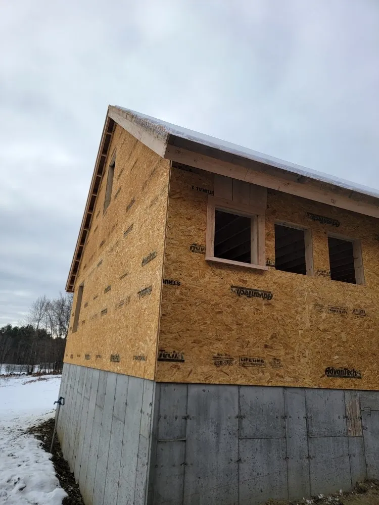 Slide of Gaara Construction