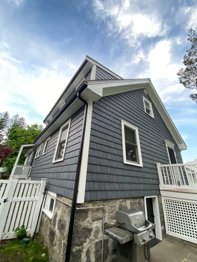 Slide of Gaara Construction