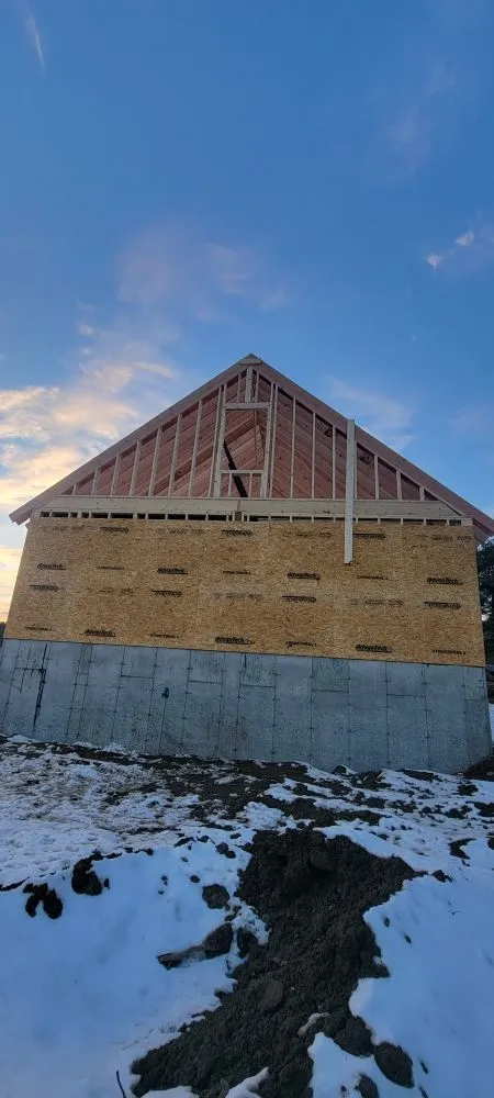 Slide of Gaara Construction