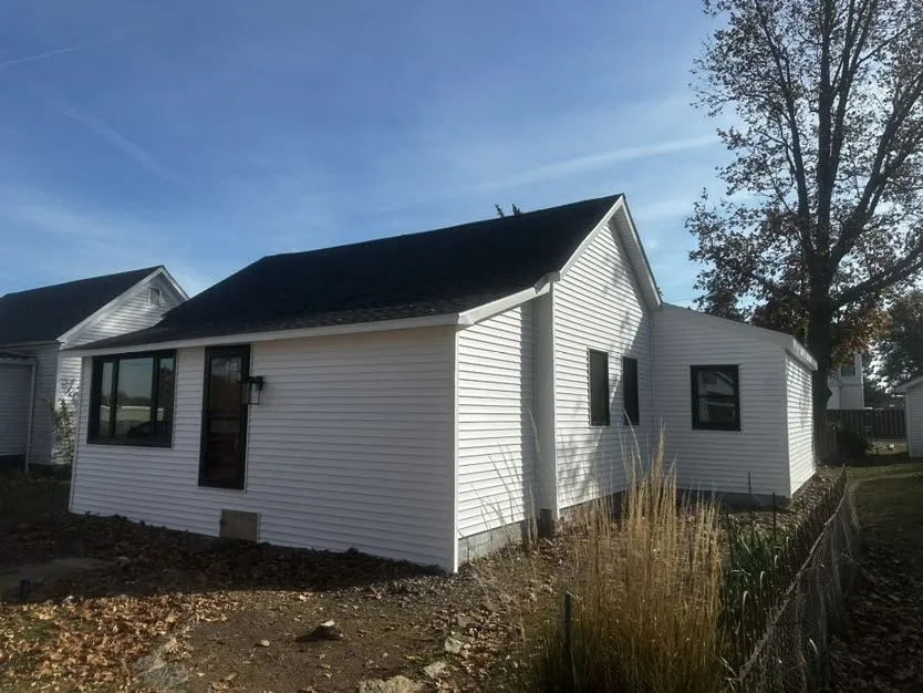 Slide of Gabe's Home Improvement