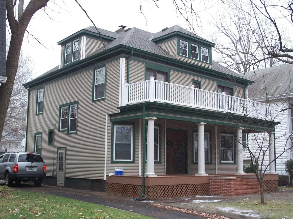 Slide of Gabe's Home Improvement