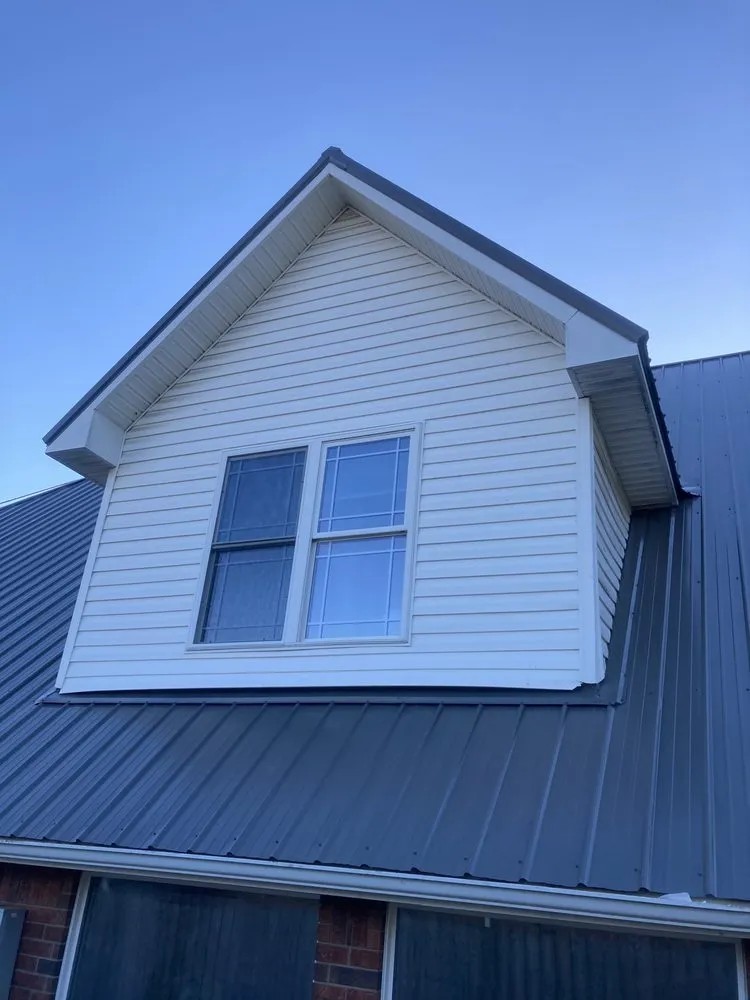 Slide of Gabriel’s Roofing & Construction