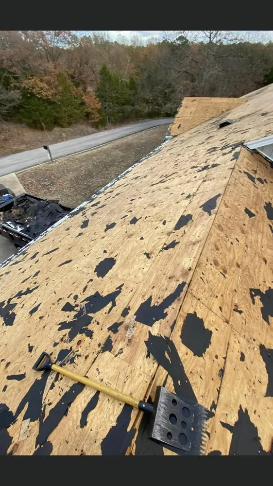 Slide of Gabriel’s Roofing & Construction