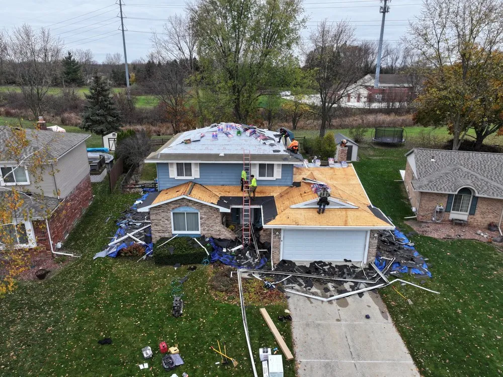 Slide of Gabriel’s Roofing Construction