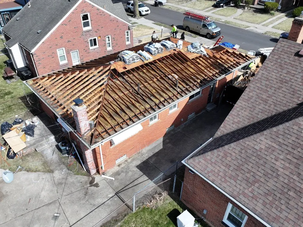 Slide of Gabriel’s Roofing Construction