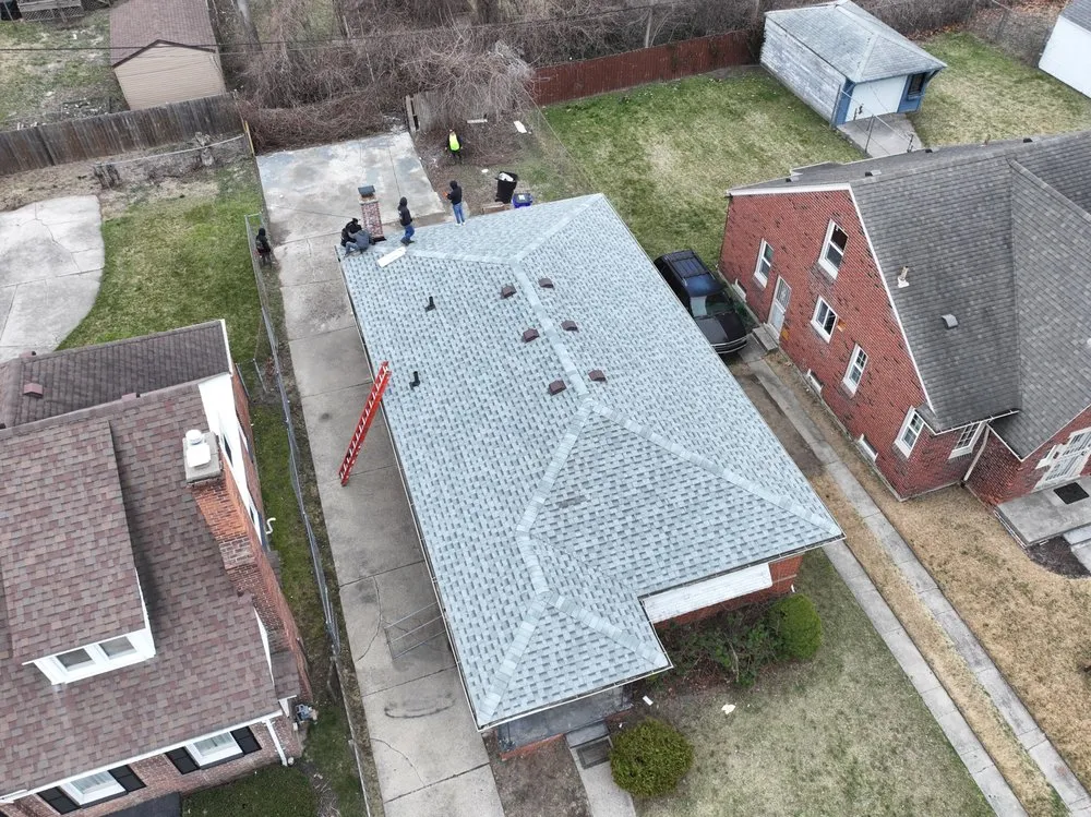 Slide of Gabriel’s Roofing Construction