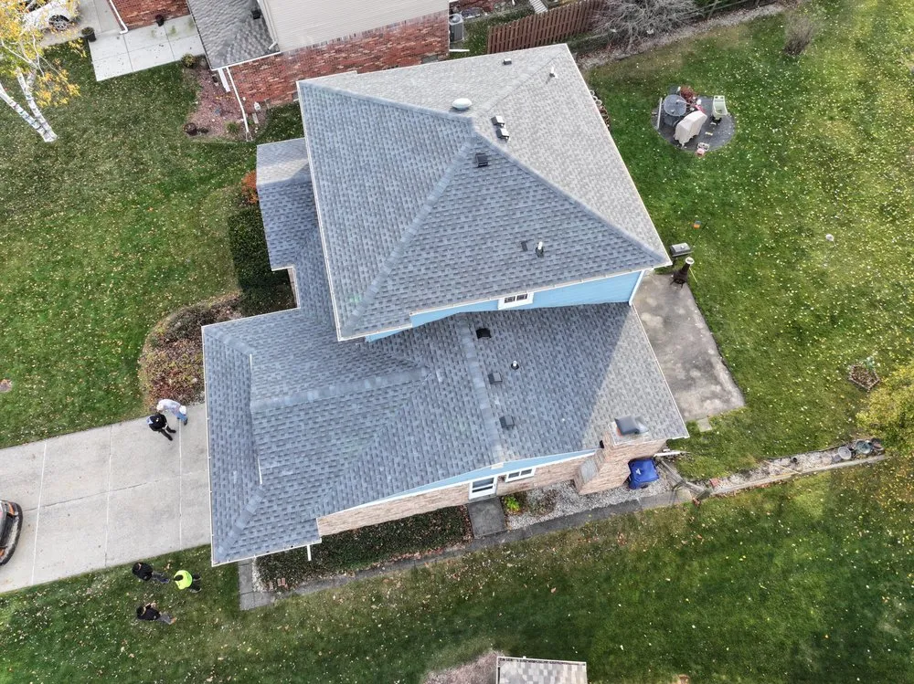 Slide of Gabriel’s Roofing Construction