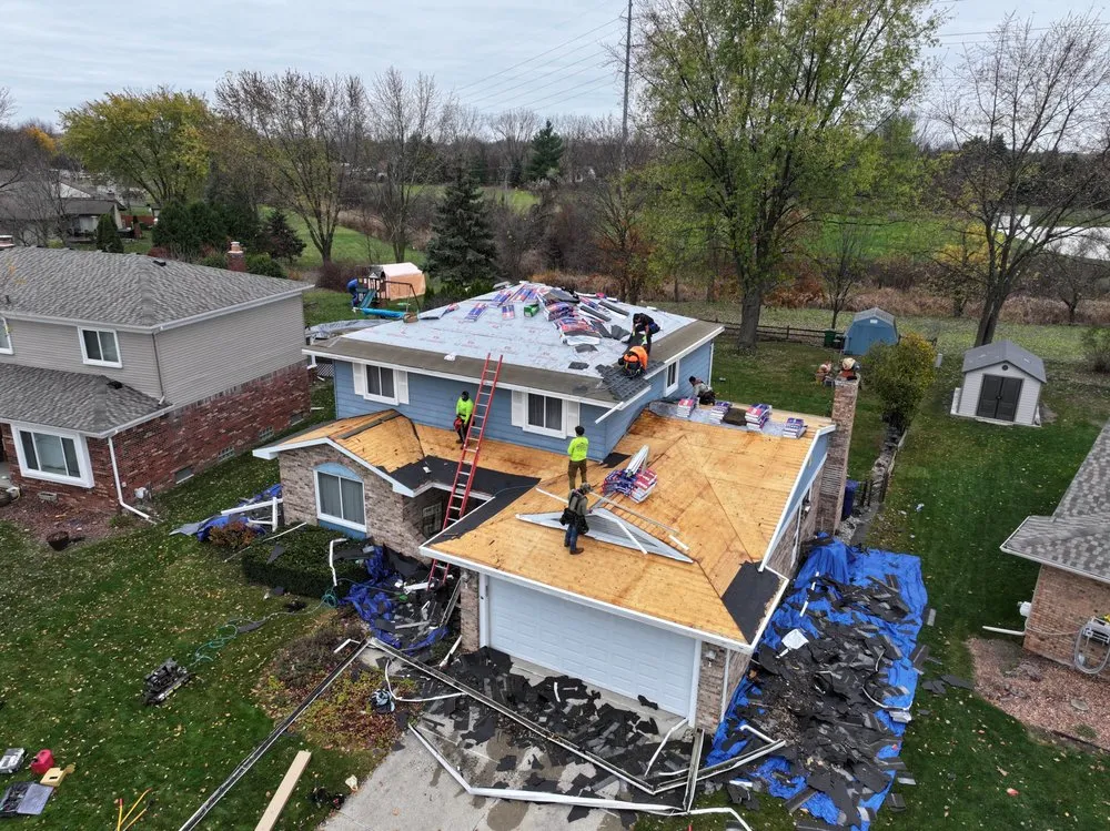 Slide of Gabriel’s Roofing Construction