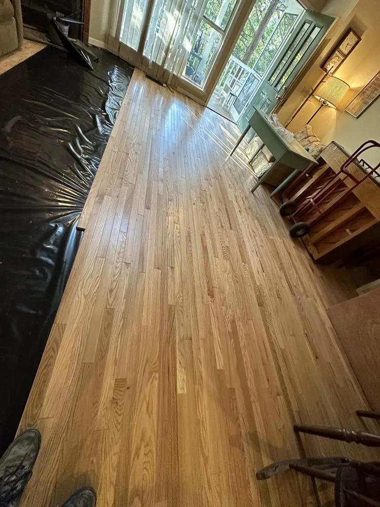 Slide of Gaby Cleaning and Handyman Services