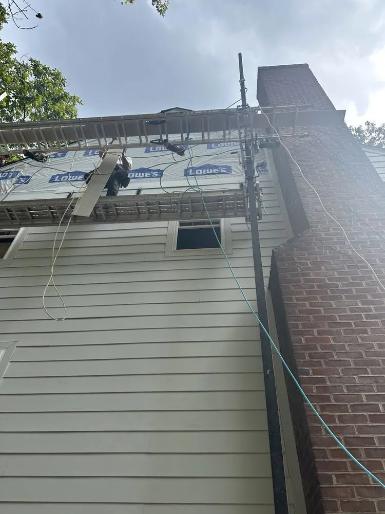 Slide of Gaby Cleaning and Handyman Services