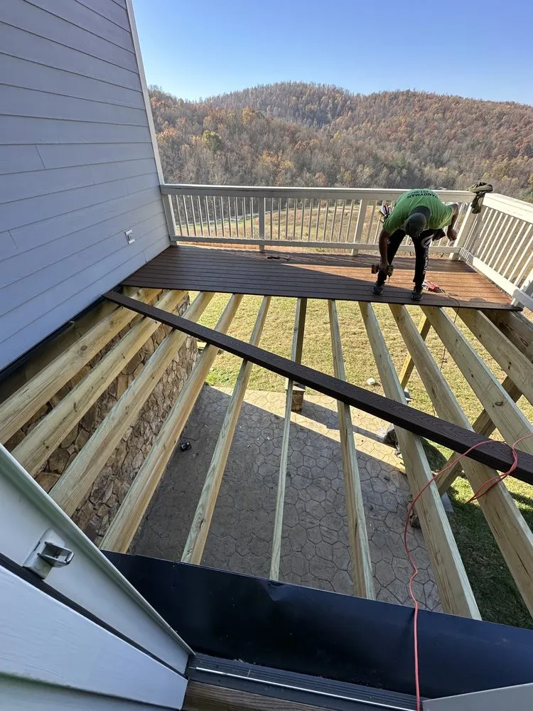 Slide of Gaby Cleaning and Handyman Services