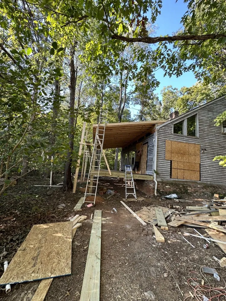 Slide of Gaby Cleaning and Handyman Services