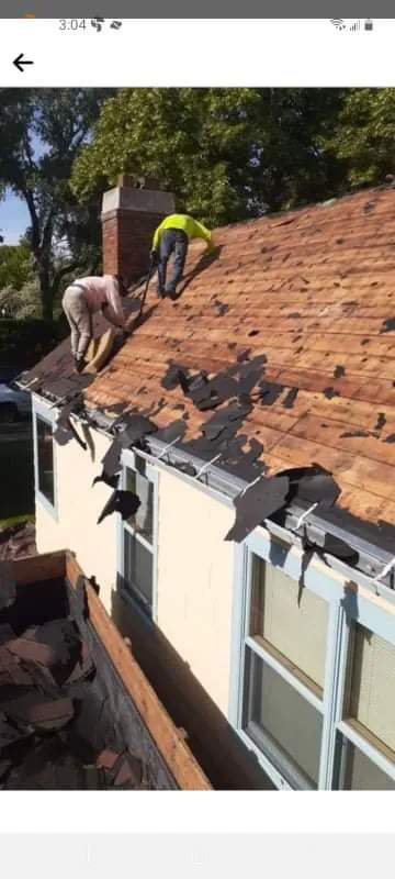 Slide of Gael Roofing and Gutters