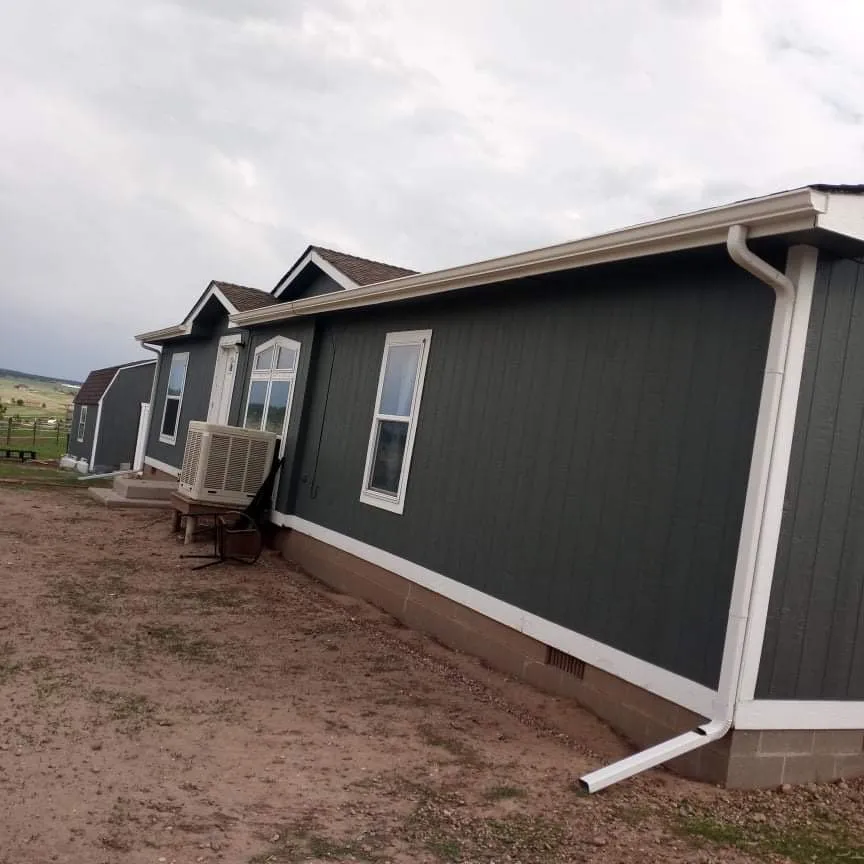 Slide of Gael Roofing and Gutters