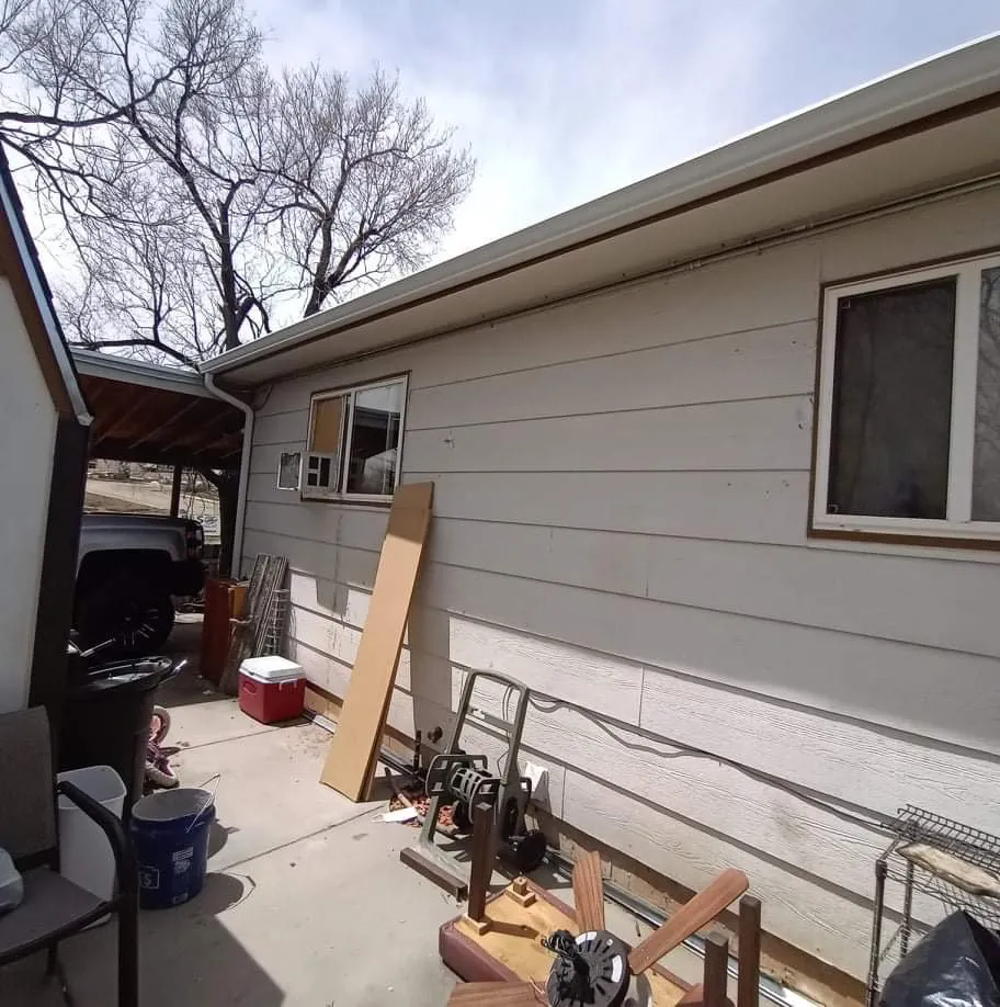 Slide of Gael Roofing and Gutters