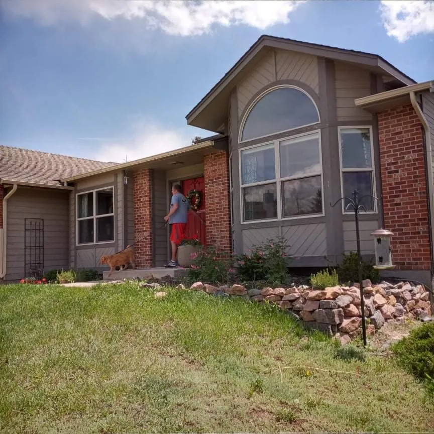 Slide of Gael Roofing and Gutters