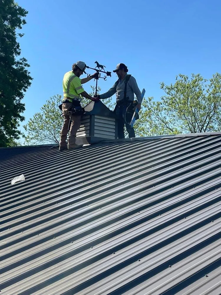 Professional roof repair experts serving Crutchfield, KY - Gaels Construction