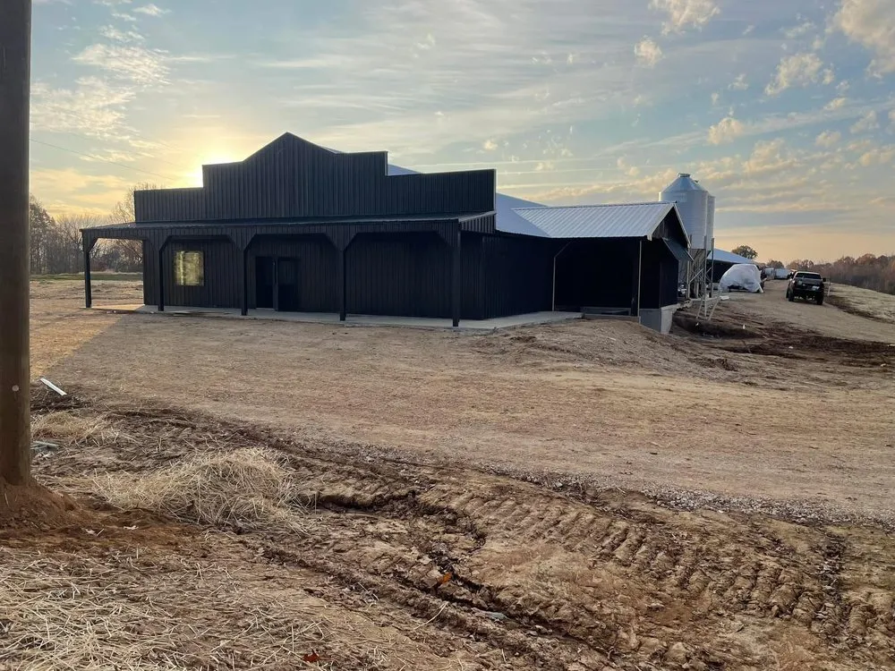 Professional roof leak repair in Crutchfield, KY - Gaels Construction