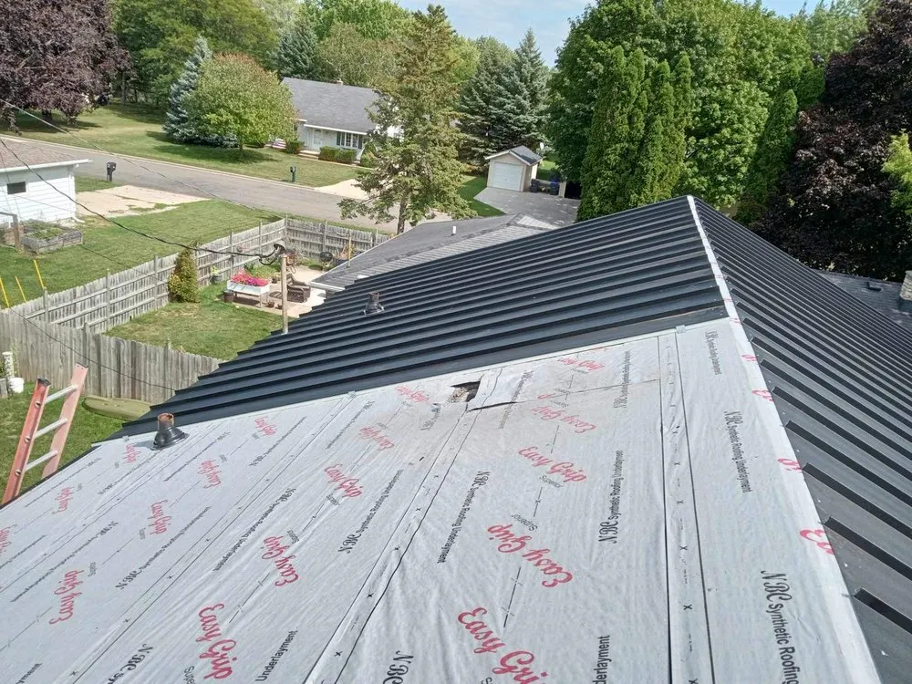 Slide of Gailan Group Roofing